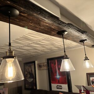 Live Edge accents